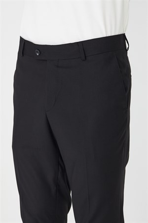 Siyah Modern Kesim Kumaş Pantolon
