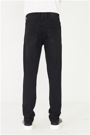 Siyah Düz Kesim Modern Jean