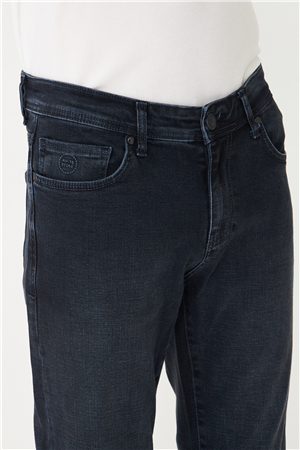 Koyu Mavi Düz Kesim Klasik Günlük Jean Pantolon