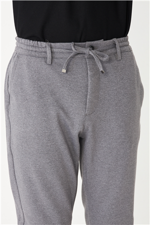 Gri Bağcıklı Rahat Kesim Jogger Pantolon