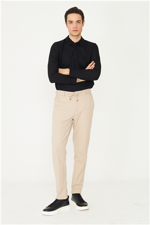 Bej Beli Bağcıklı Modern Kesim Jogger Pantolon
