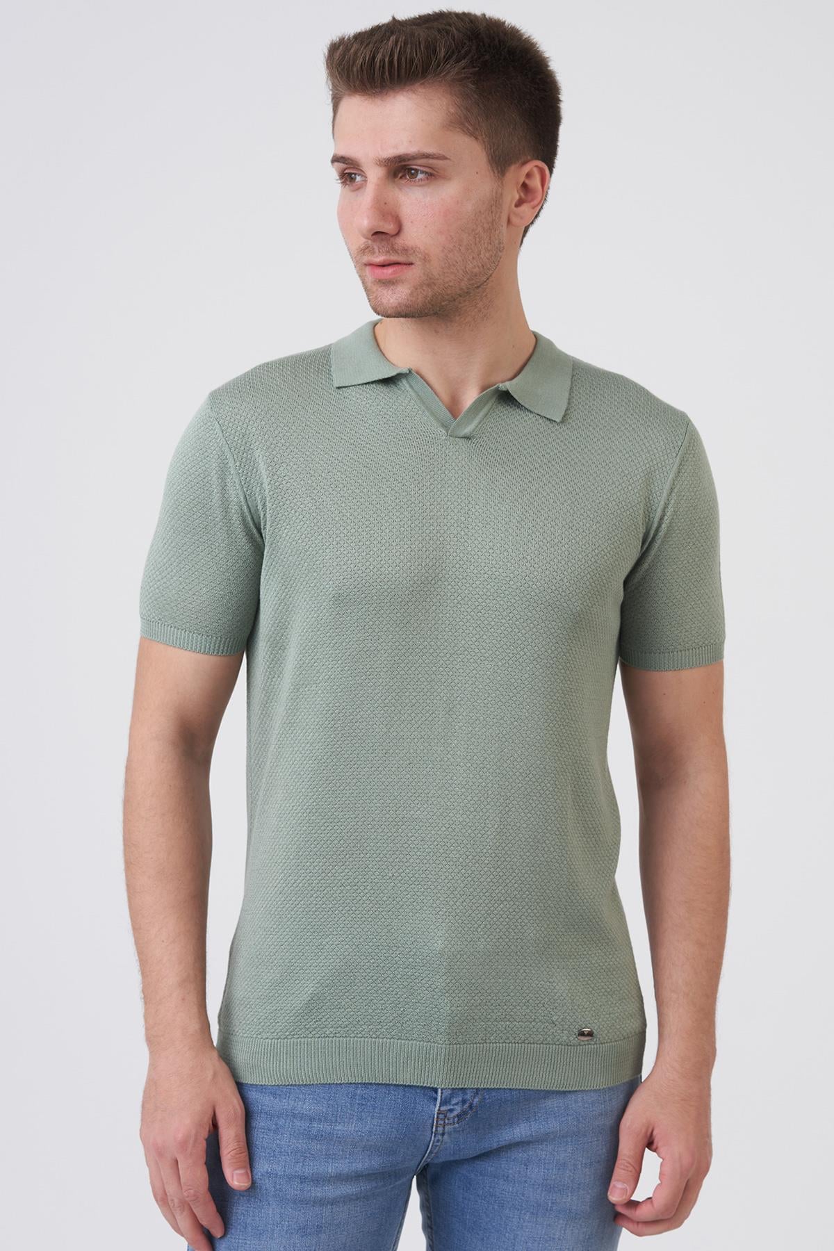 White StoneWHİTE STONE  2024-Y  16039 KABARTMA YAKALI  TSHIRT    ÇAĞLA