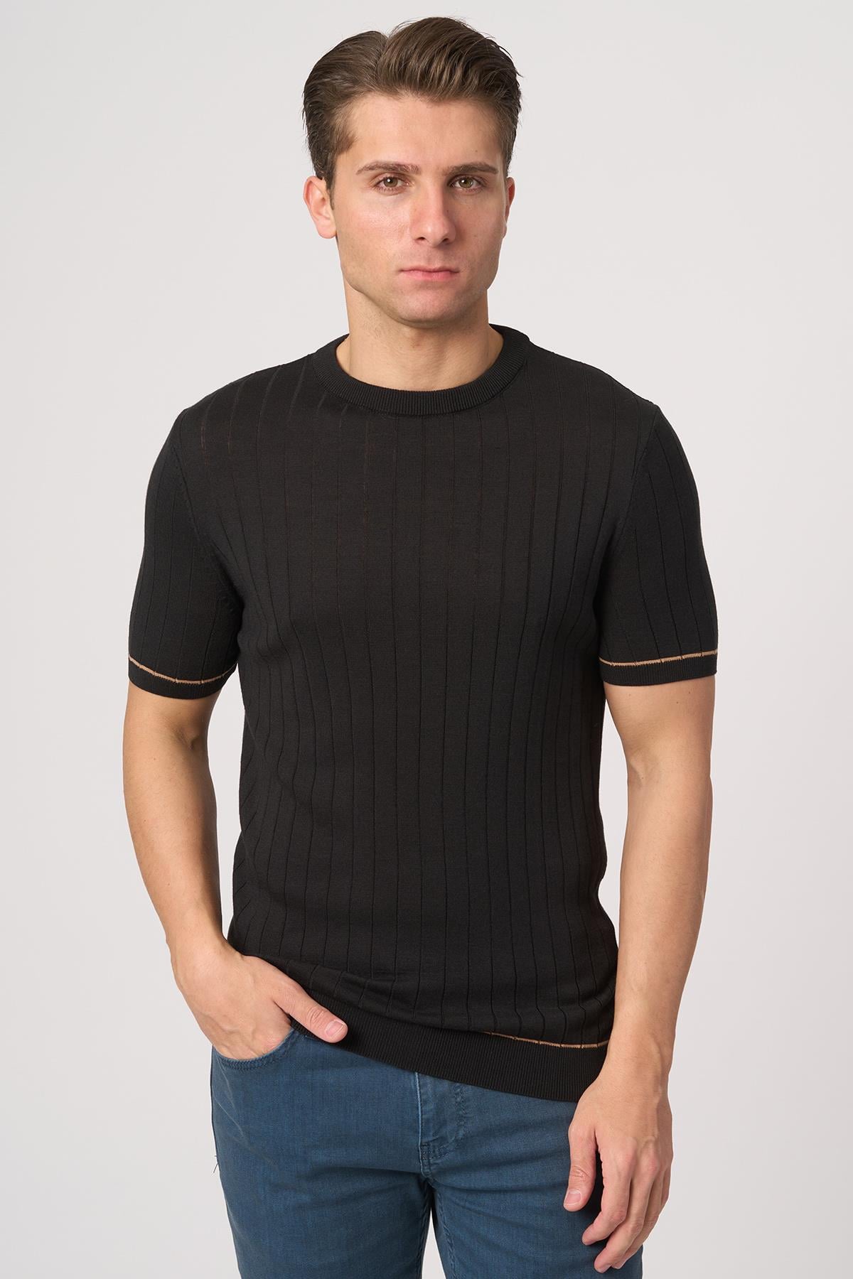 White StoneWHİTE STONE  2025-Y  25050 O YAKA FİTİLLİ TSHIRT    SİYAH