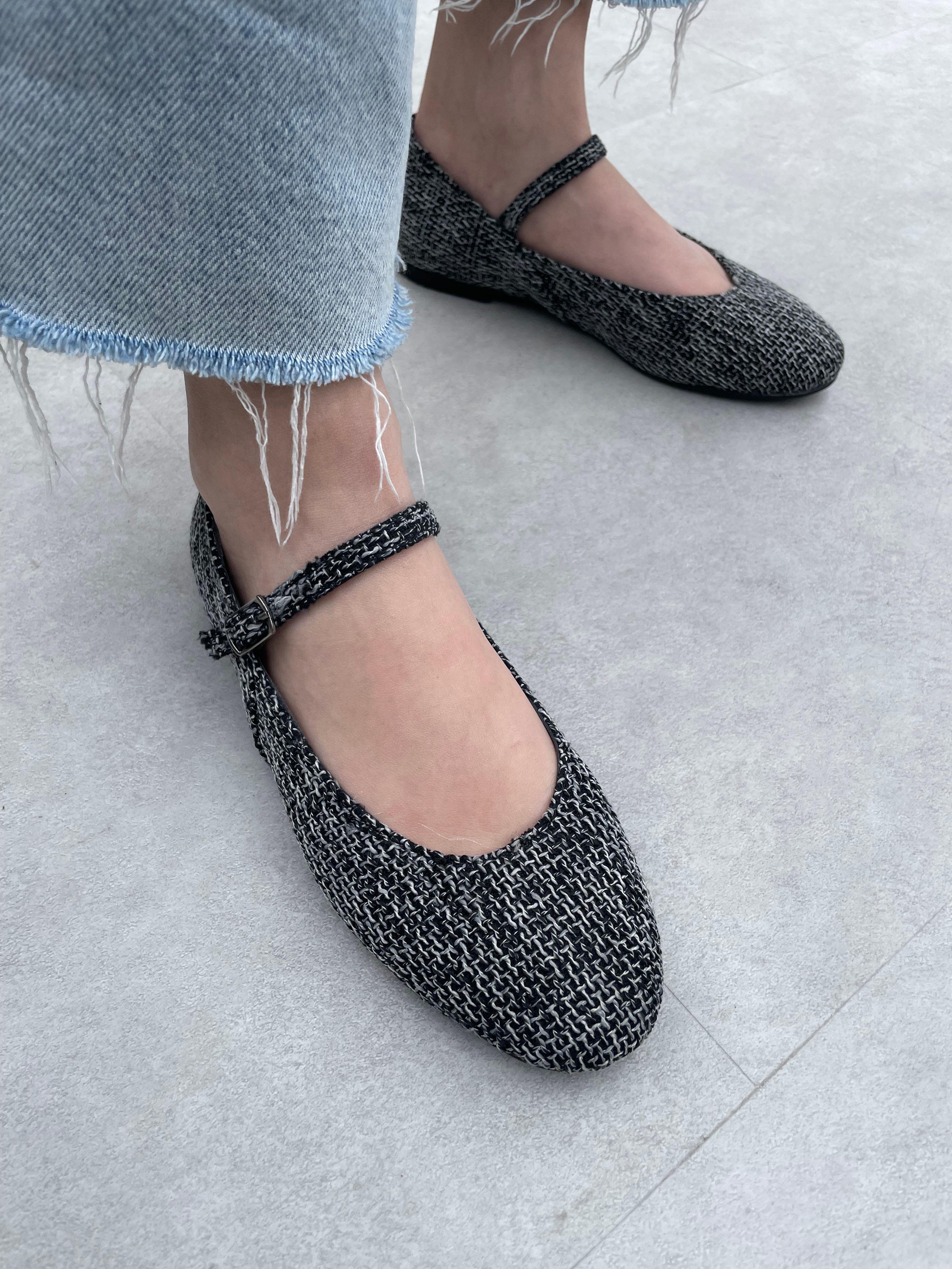 Lina Siyah Beyaz Keten Babet