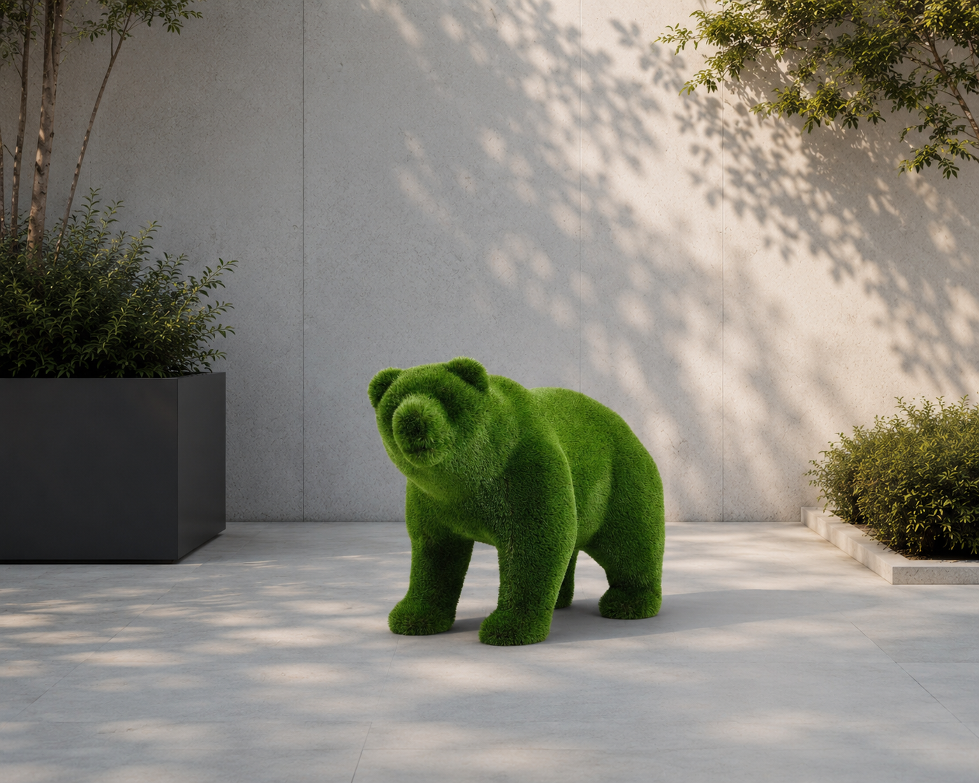 Bear Small Dekoratif Ayı Figürlü Peyzaj Sanatı - Çelik Konstrüksiyon Yapay Çim Heykeli ve Topiary 100x160x65 cm