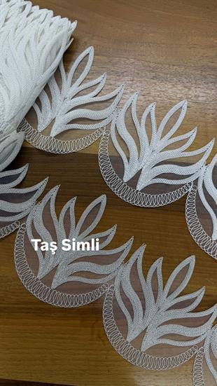 Simli Taş Geniş Alev Desen Fransız Güpürü (Metre İle)