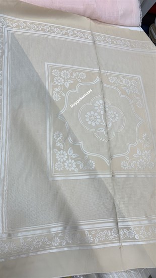 Etamin İşlenebilir Pano Çiçek Desen Kare Örtü