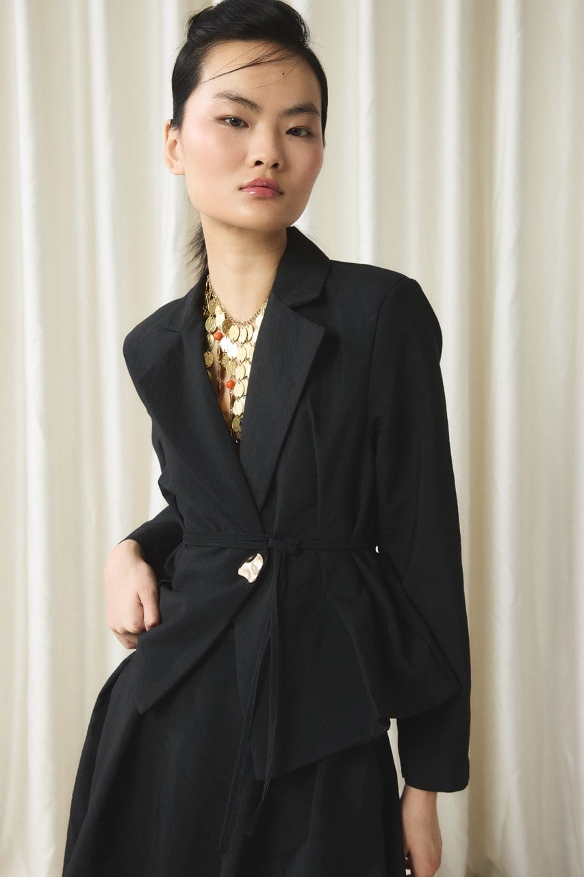 Belden Oturtmalı Ceketli Etek Takım - Siyah