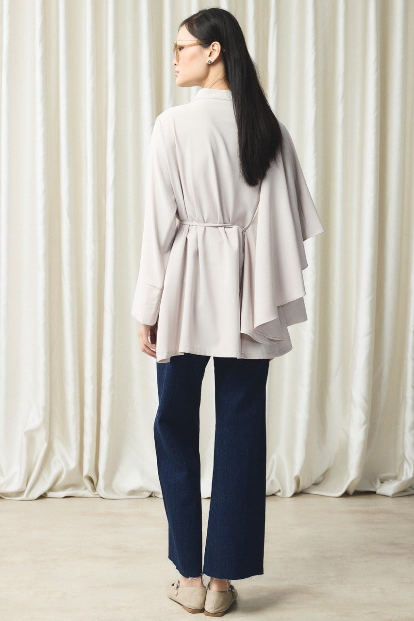 Ön Volanlı Gömlek - Taş