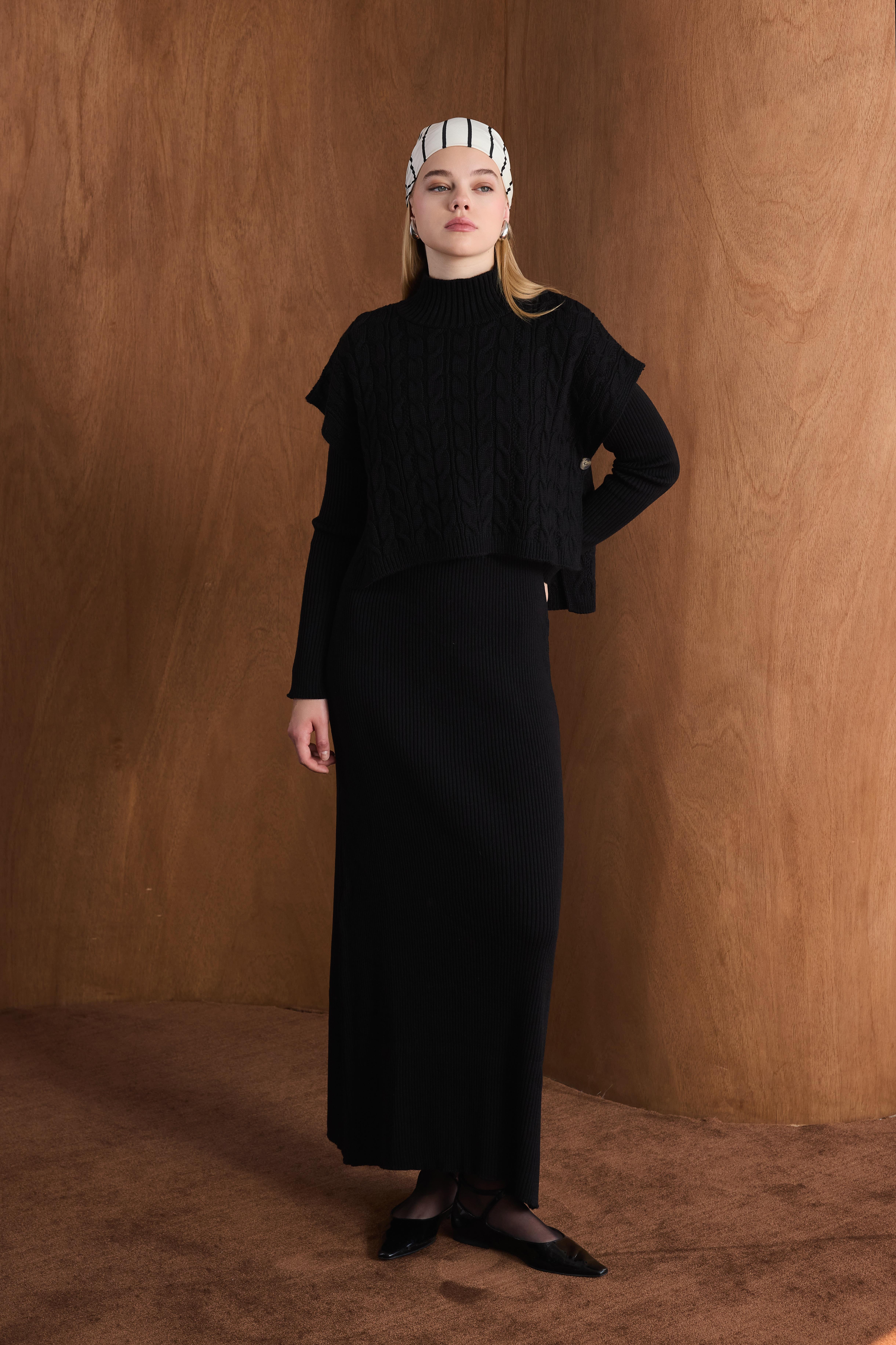 Örgü Kazaklı Triko Elbise - Siyah