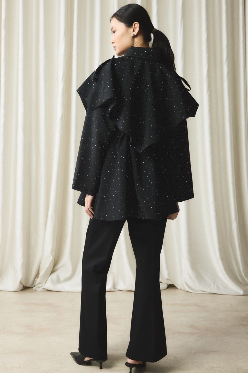 Taş Detaylı Pelerinli Ceket - Siyah