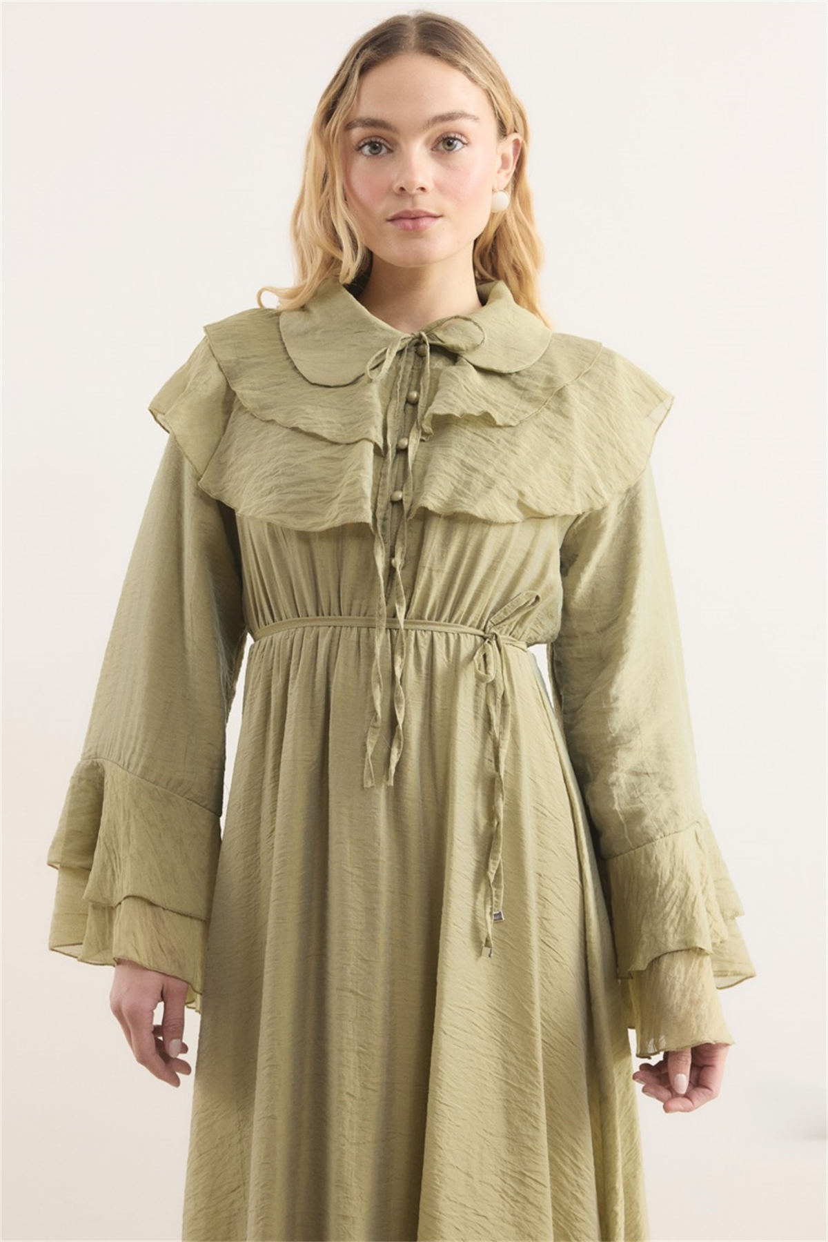 Amira Omuzdan Volanlı Elbise - Yeşil