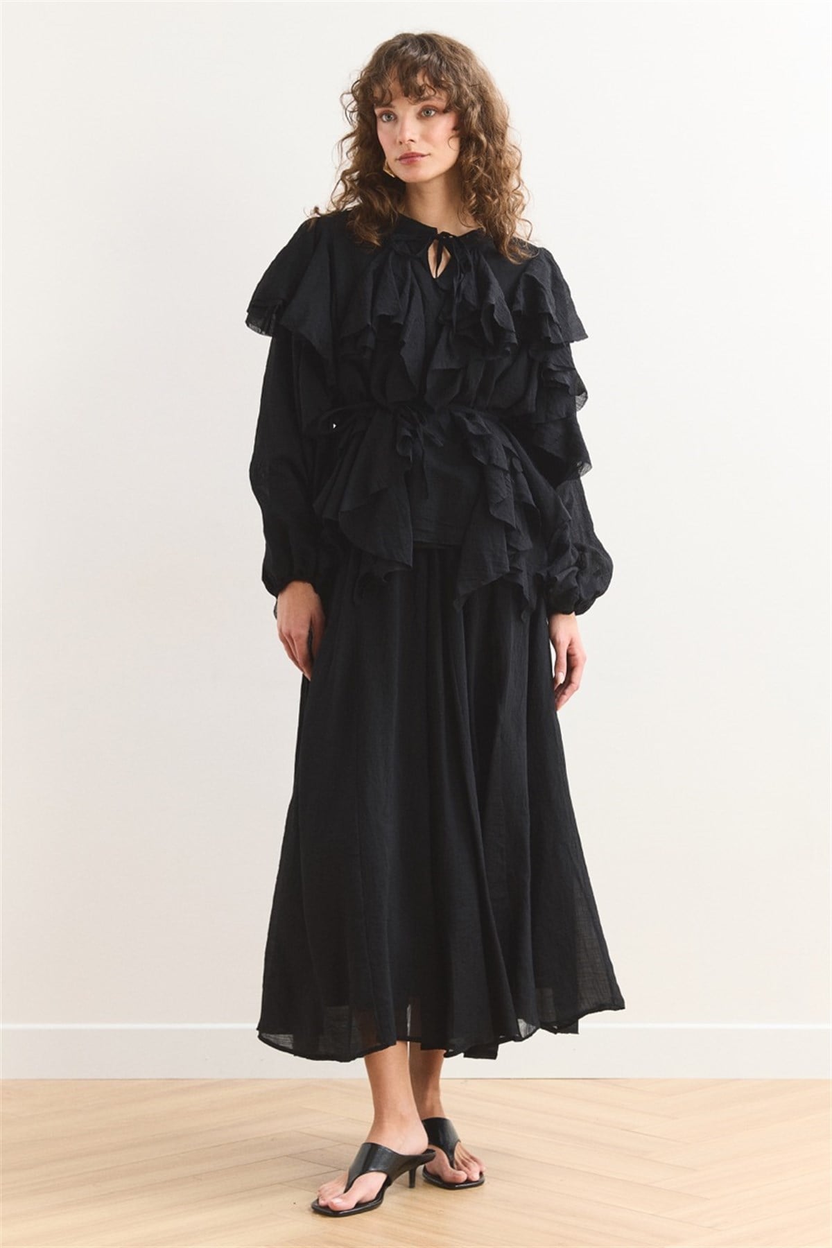 Angelina Volanlı Etek Takım - Siyah