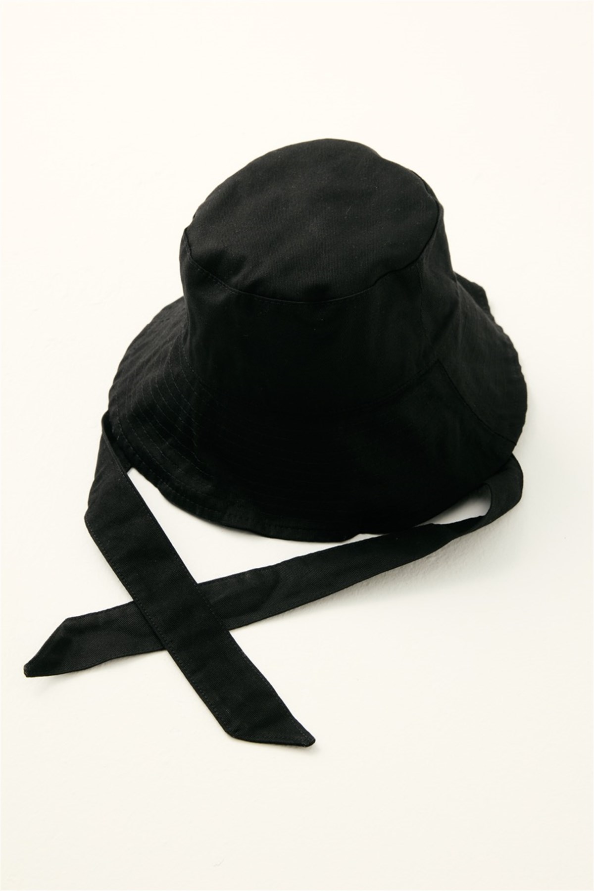 Bağlama Detaylı Bucket Şapka - Siyah