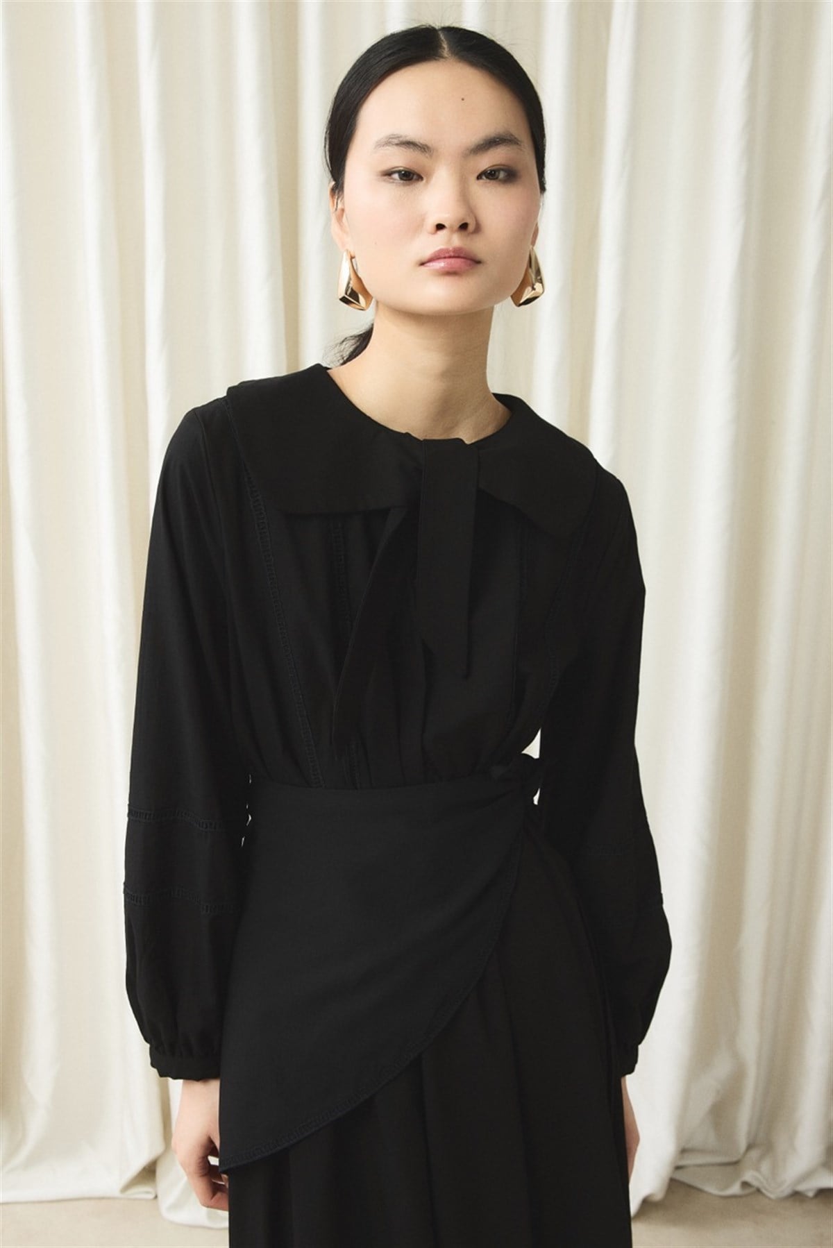 Bağlama Yaka Detay Vual Takım - Siyah