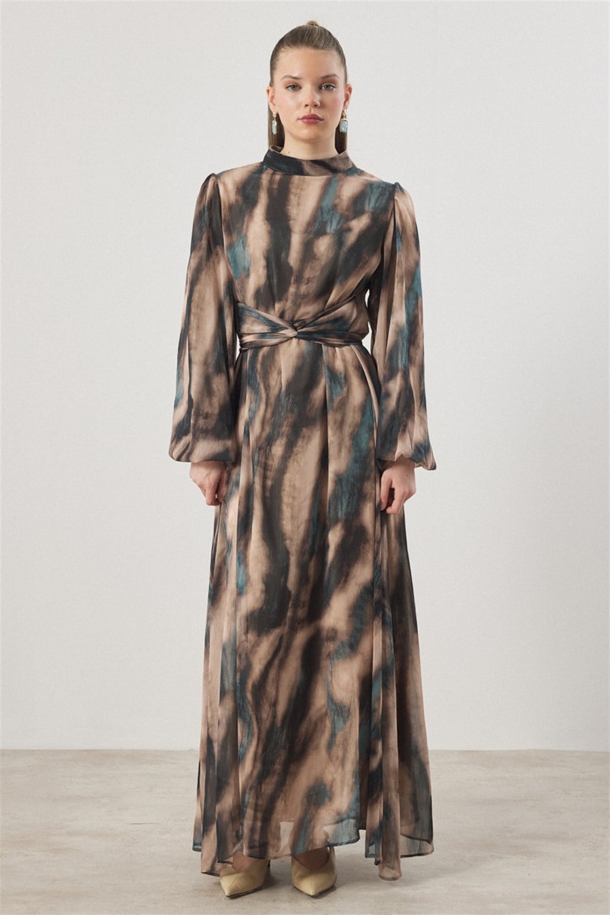 Bel Bağlama Detaylı Yoryo Şifon Baskılı Elbise - Turkuaz