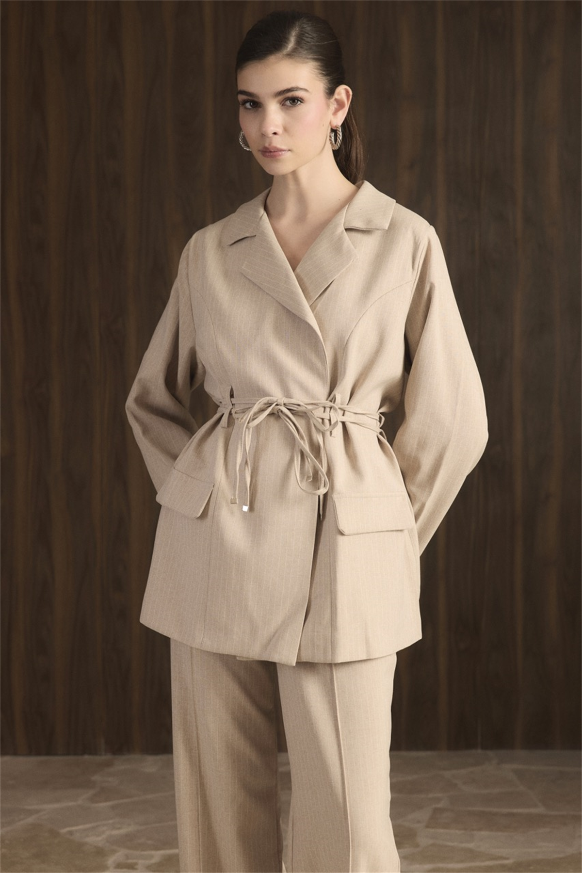 Bel Bağlamalı Blazer Ceket Takım - Bej
