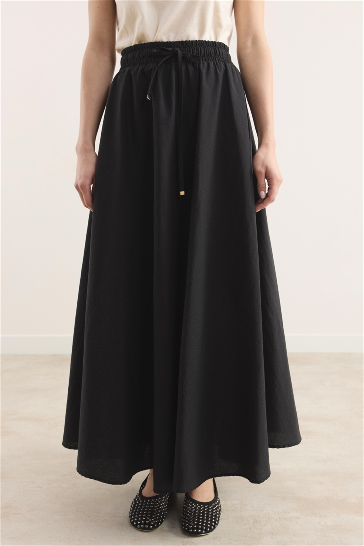 Bel Lastik Büzgülü Etek - Siyah