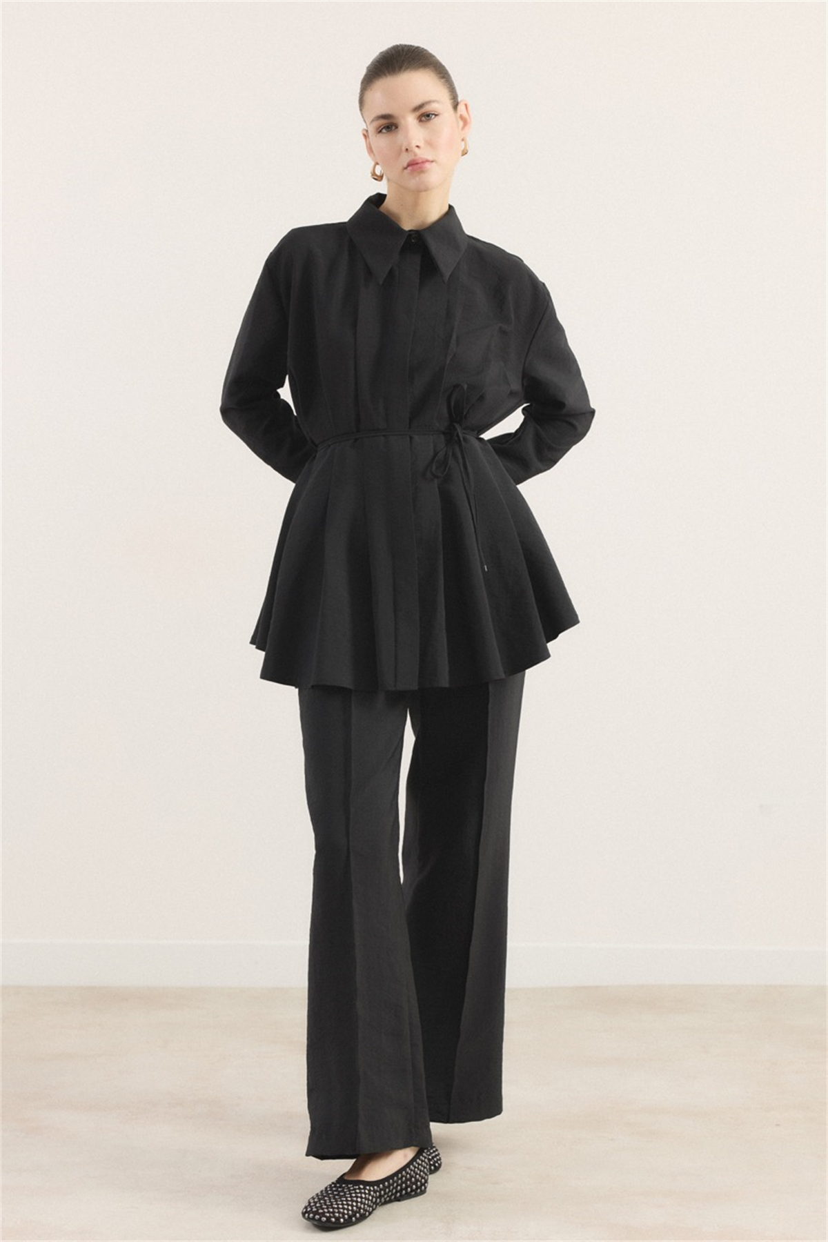 Bel Pileli Geniş Yakalı Ekose Takım - Siyah