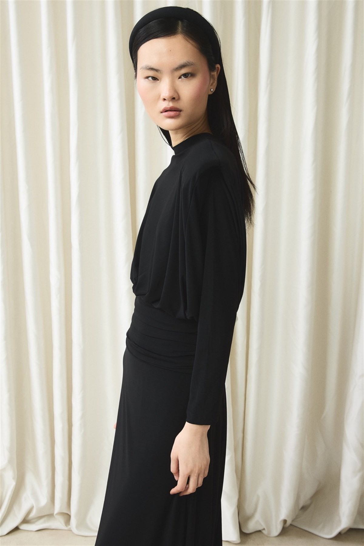 Bel Pileli Sendy Elbise - Siyah