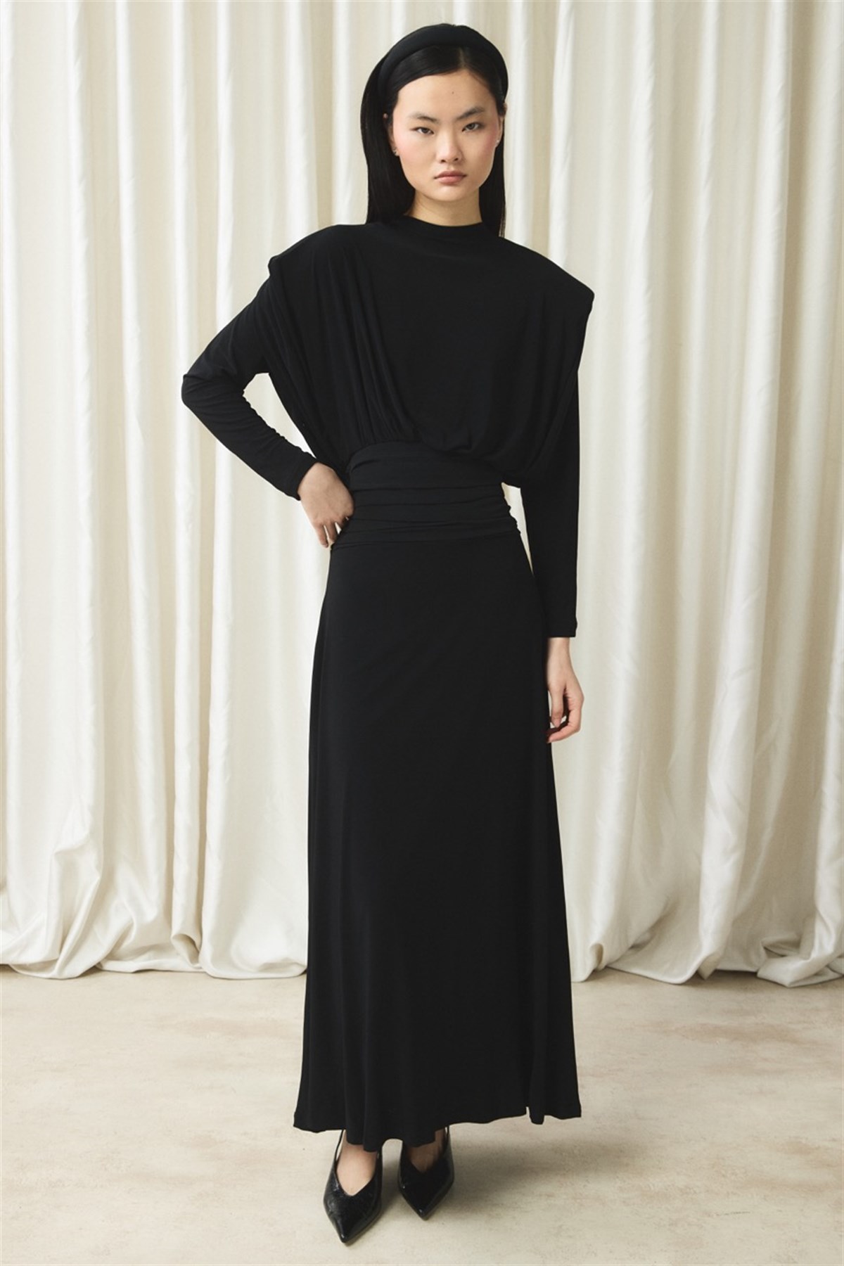 Bel Pileli Sendy Elbise - Siyah