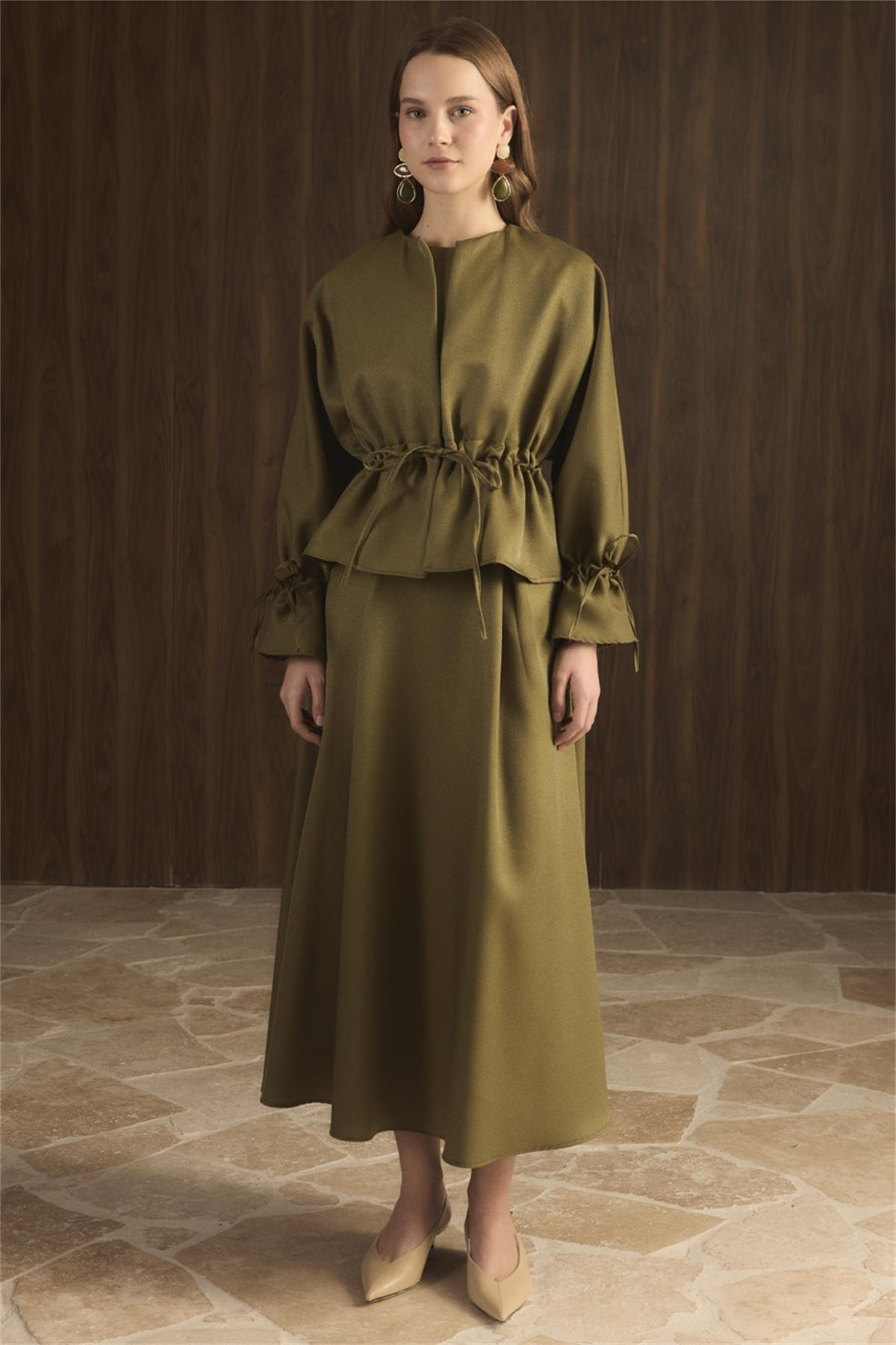 Bel Tünelli Simli Etek Takım - Yeşil