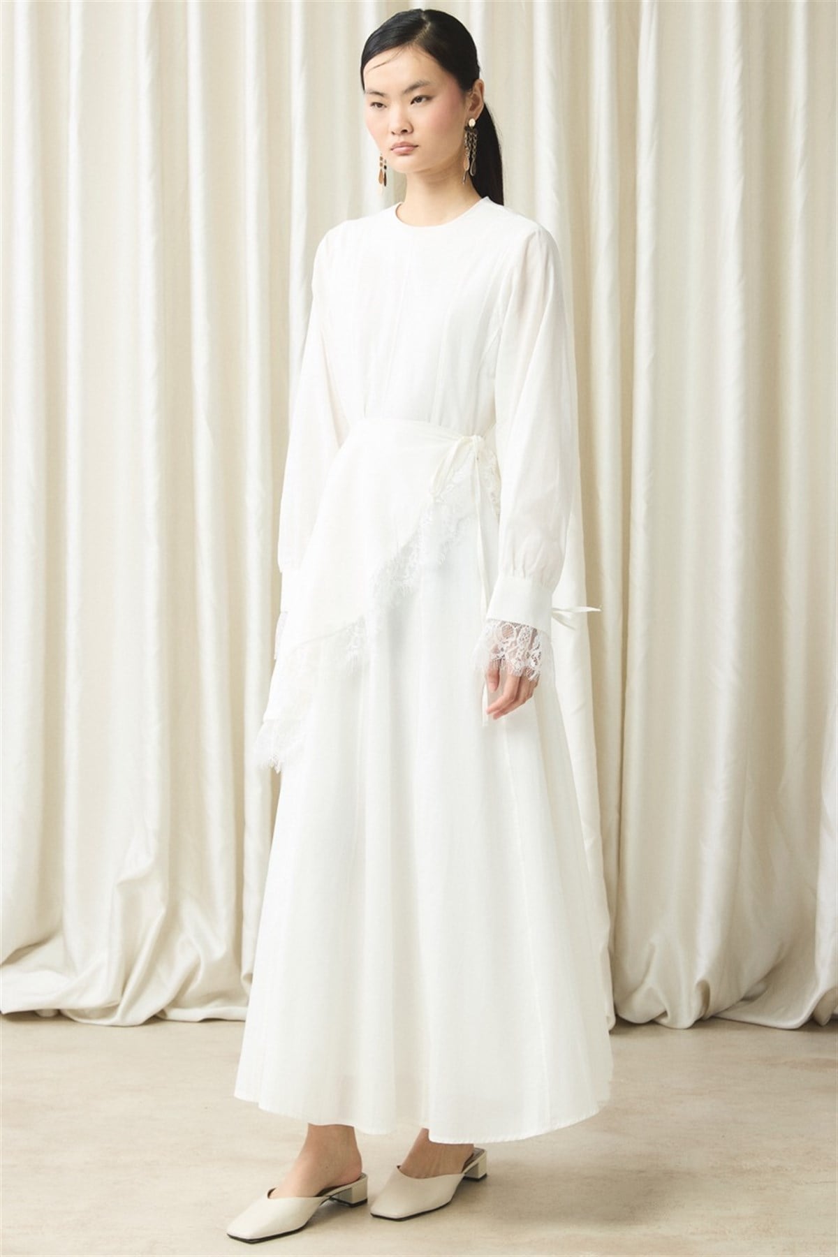 Belden Bağlama Detaylı Vual Elbise - Ekru