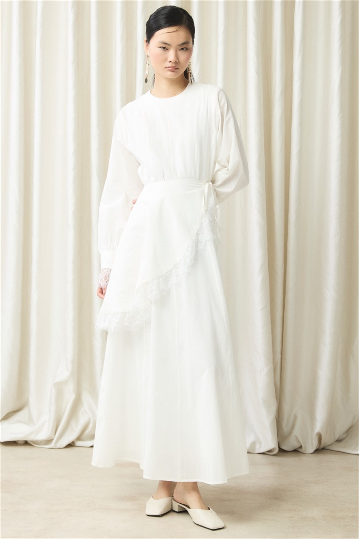 Belden Bağlama Detaylı Vual Elbise - Ekru