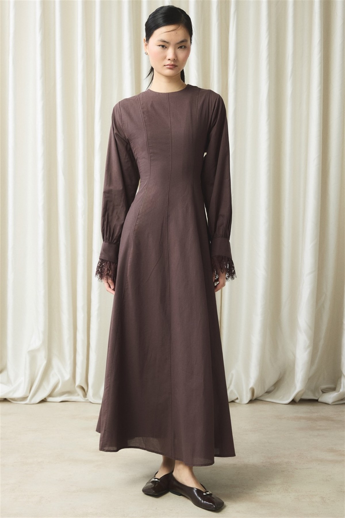 Belden Bağlama Detaylı Vual Elbise - Kahve