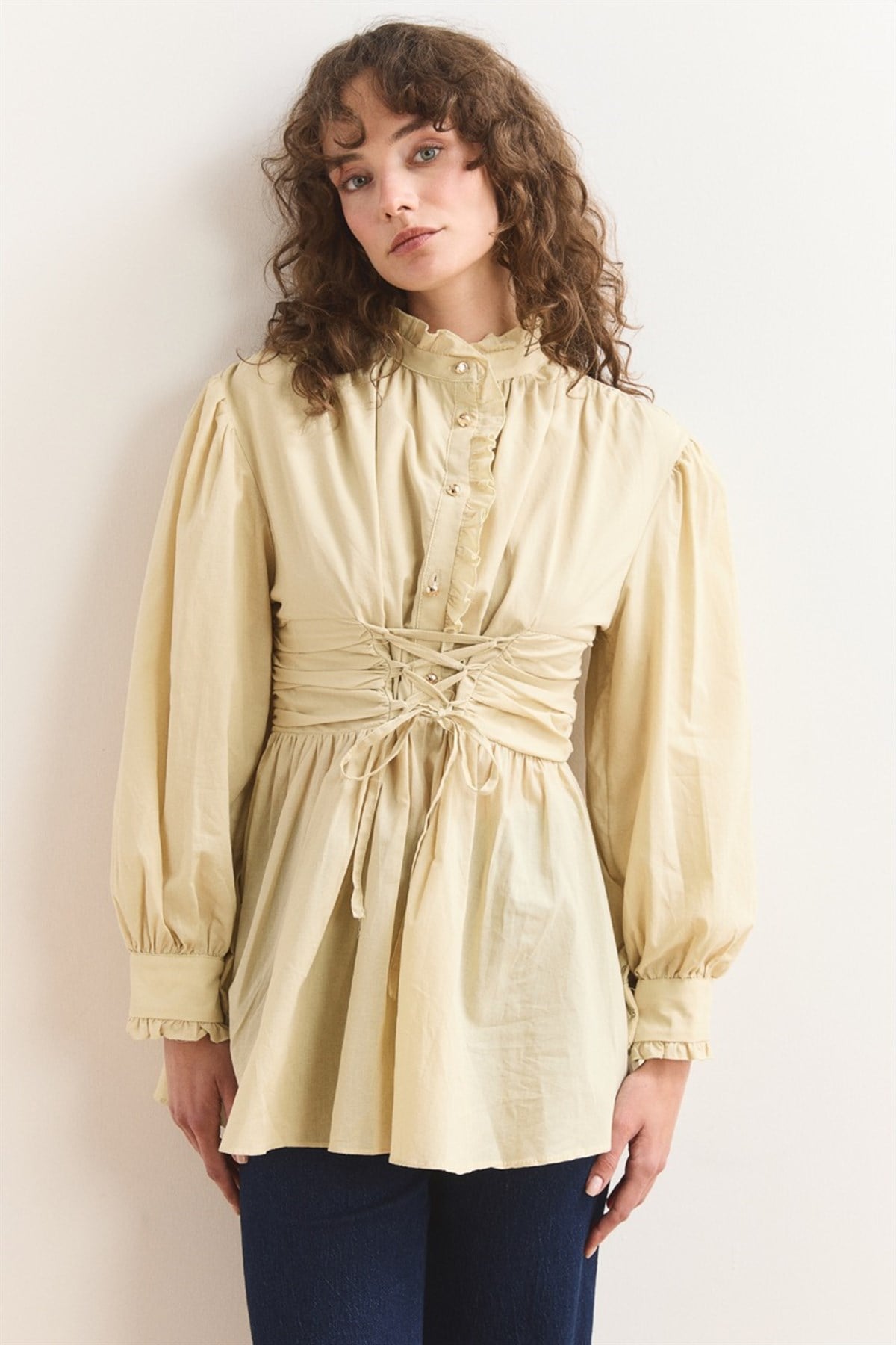 Belden Bağlamalı Pat Fırfırlı Gömlek - Butter Yellow