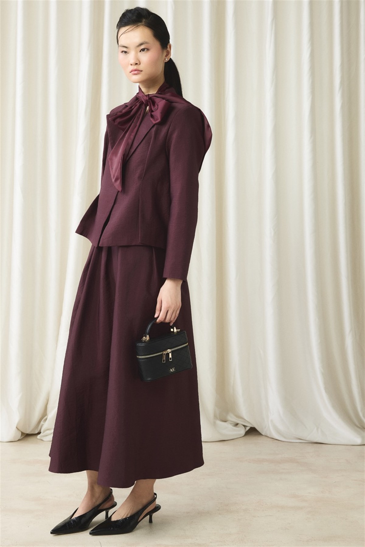 Belden Oturtmalı Ceketli Etek Takım - Bordo