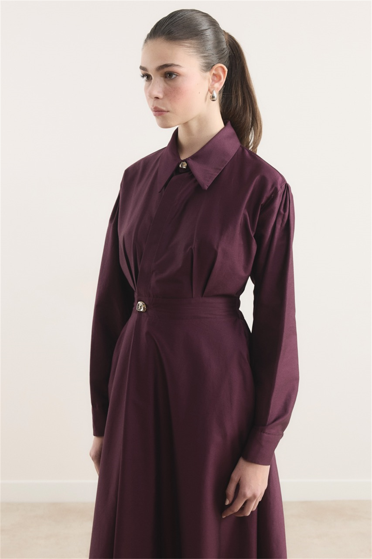 Belden Oturtmalı Compact Saten Elbise - Mürdüm