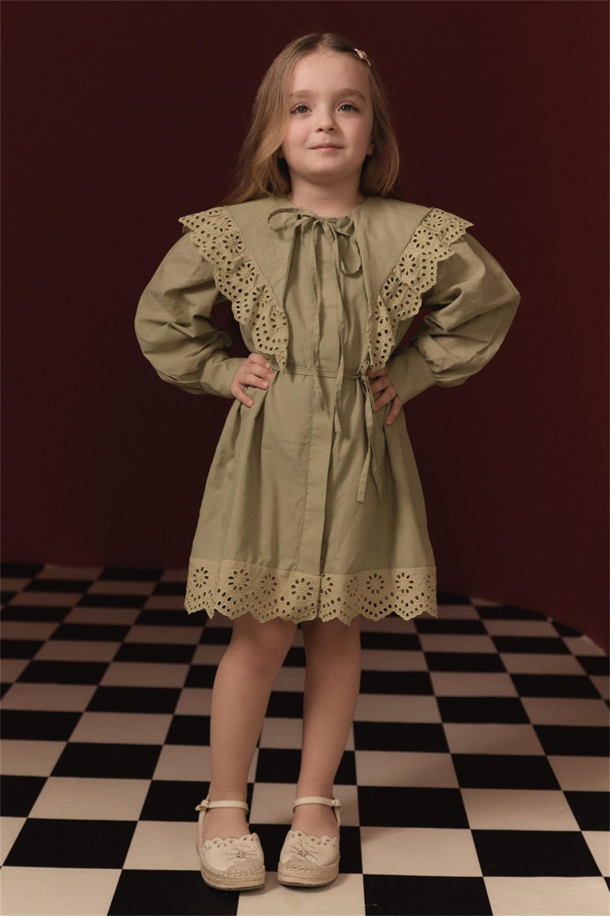 Brode Detay Pamuklu Elbise - Çağla