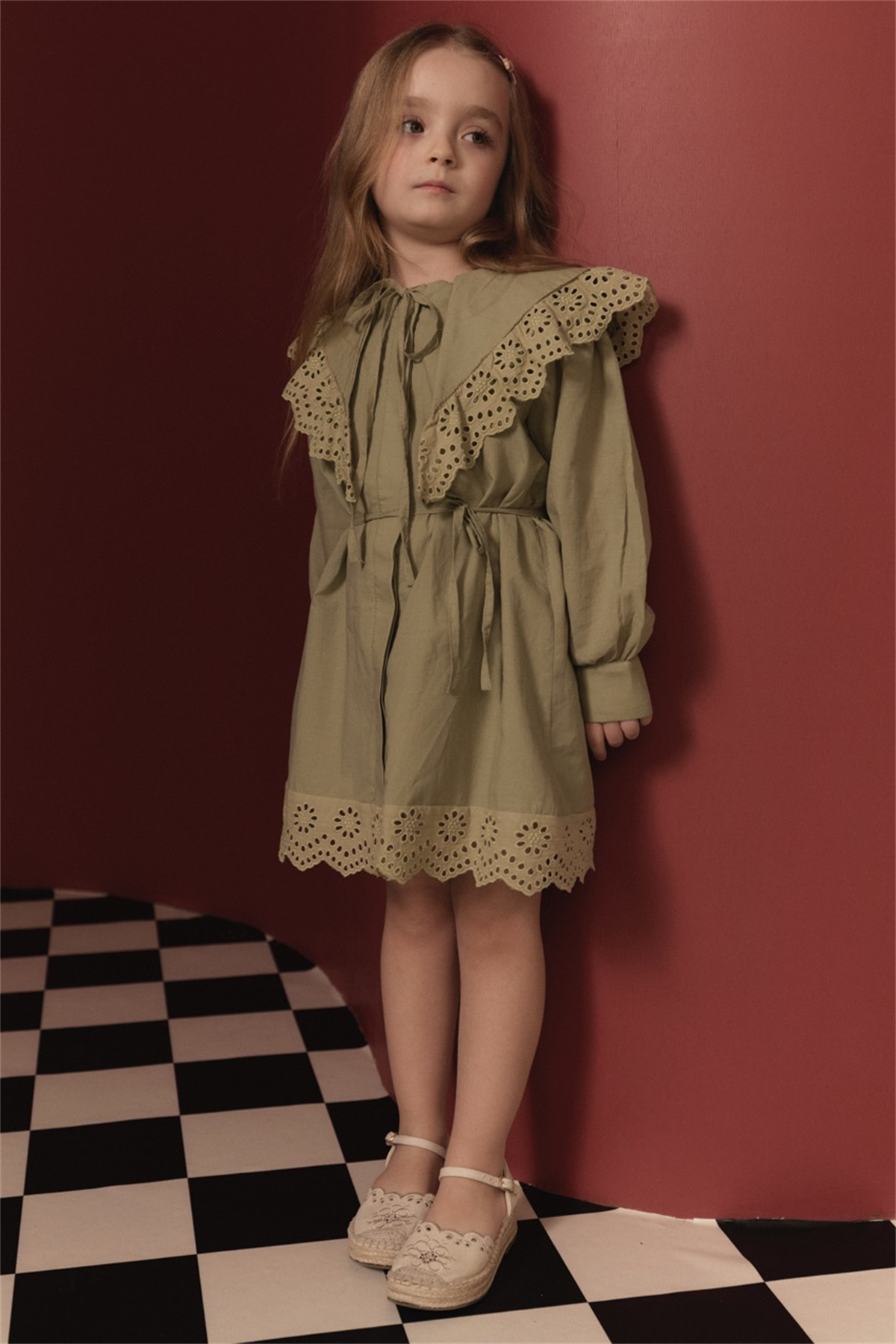 Brode Detay Pamuklu Elbise - Çağla