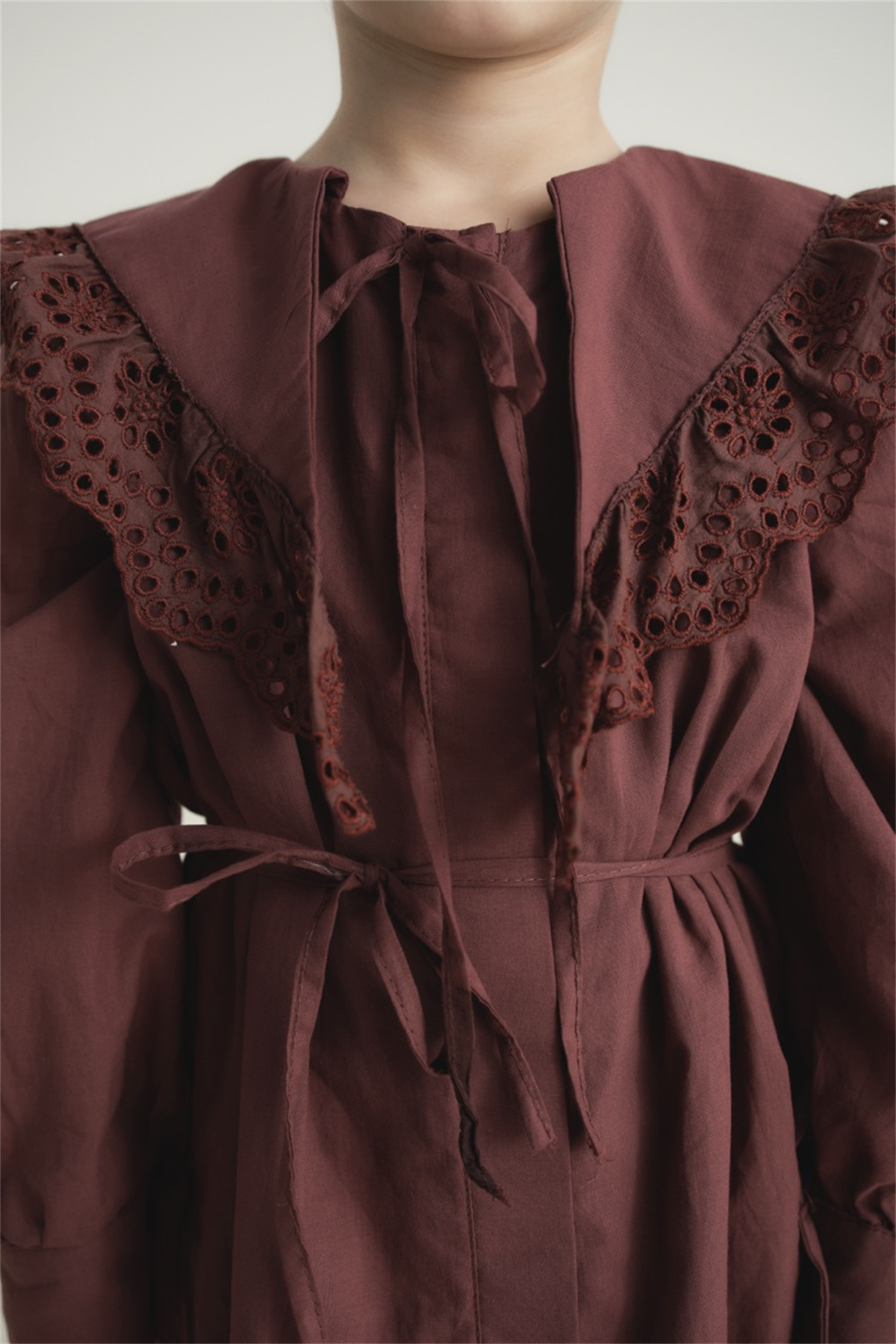 Brode Detay Pamuklu Elbise - Vişne