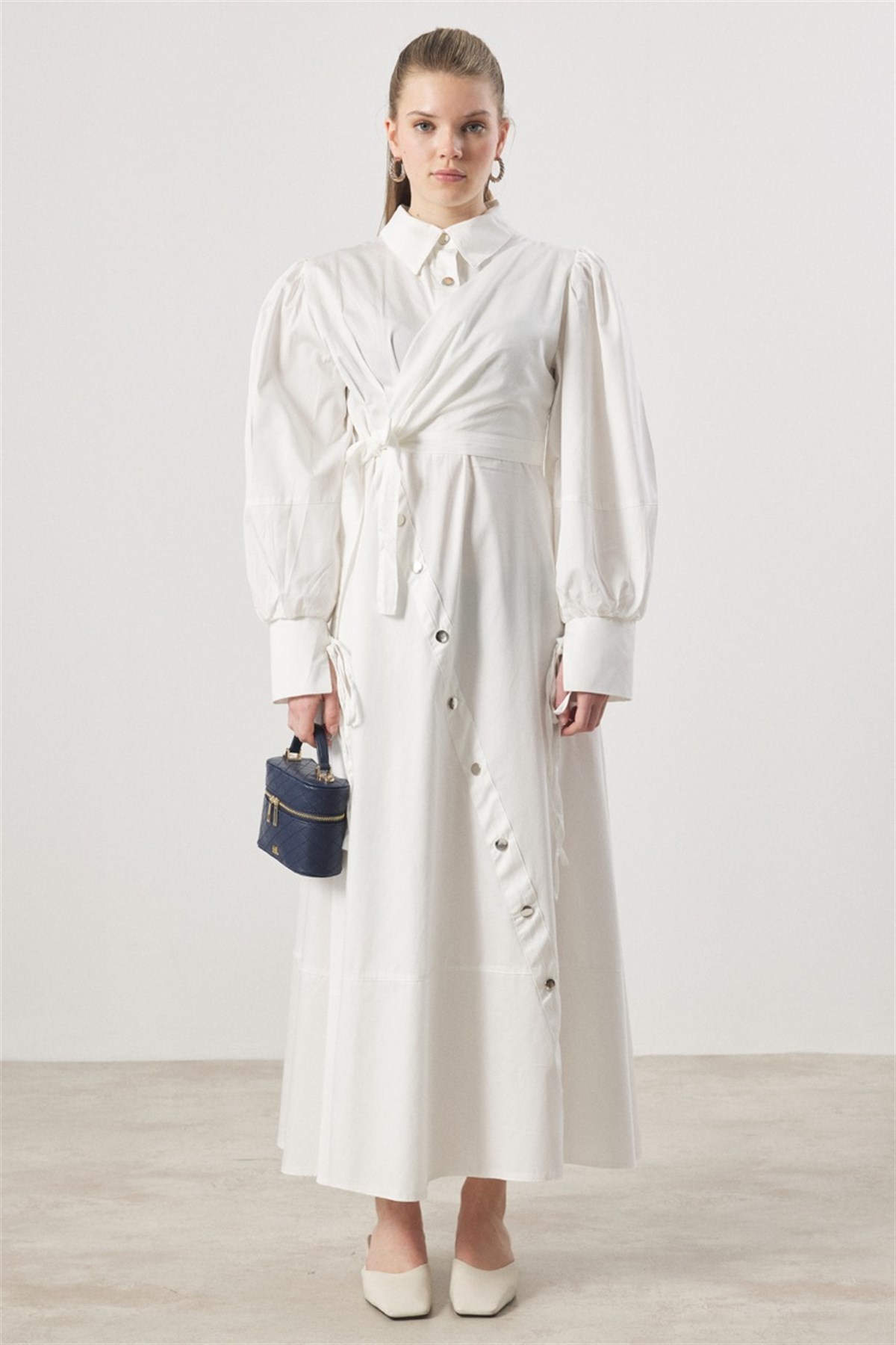 Çıtçıt Detaylı Compact Saten Elbise - Ekru