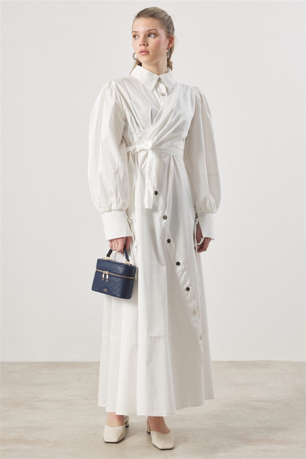 Çıtçıt Detaylı Compact Saten Elbise - Ekru