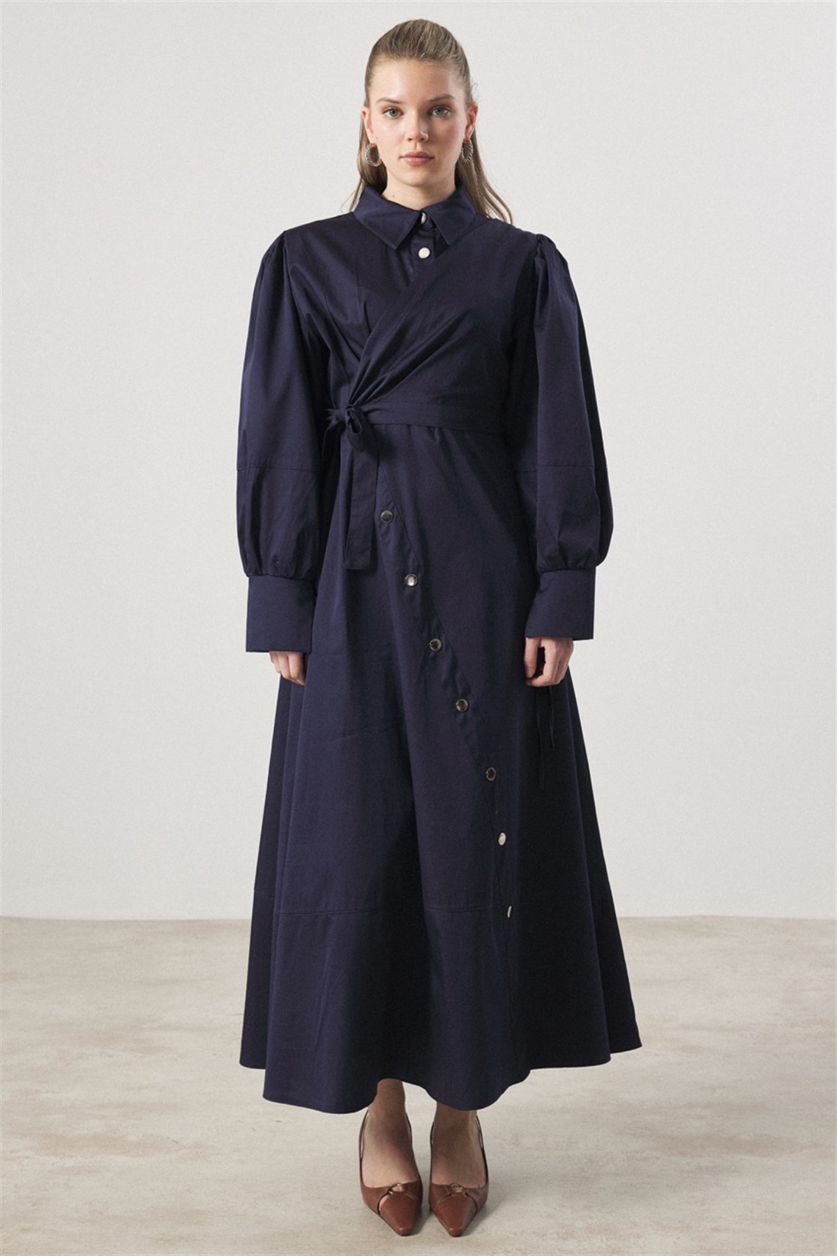 Çıtçıt Detaylı Compact Saten Elbise - Lacivert