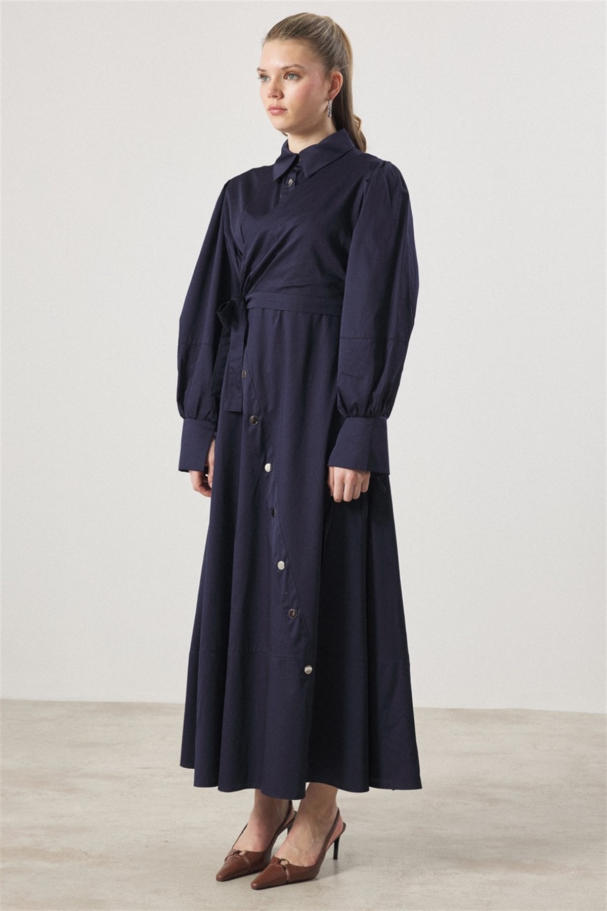 Çıtçıt Detaylı Compact Saten Elbise - Lacivert