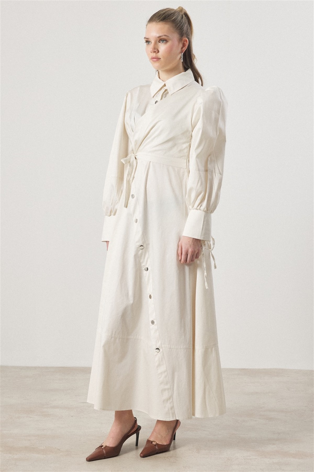 Çıtçıt Detaylı Compact Saten Elbise - Taş