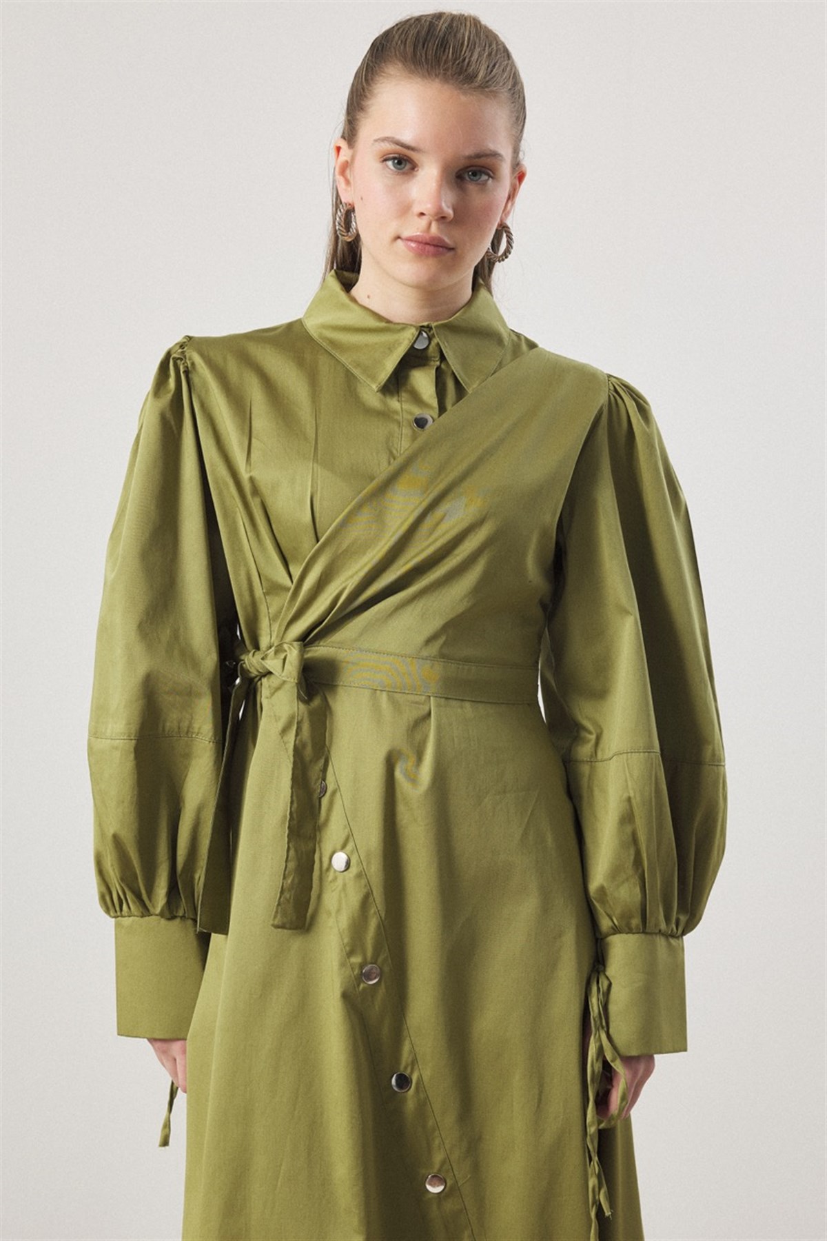 Çıtçıt Detaylı Compact Saten Elbise - Yağ Yeşili