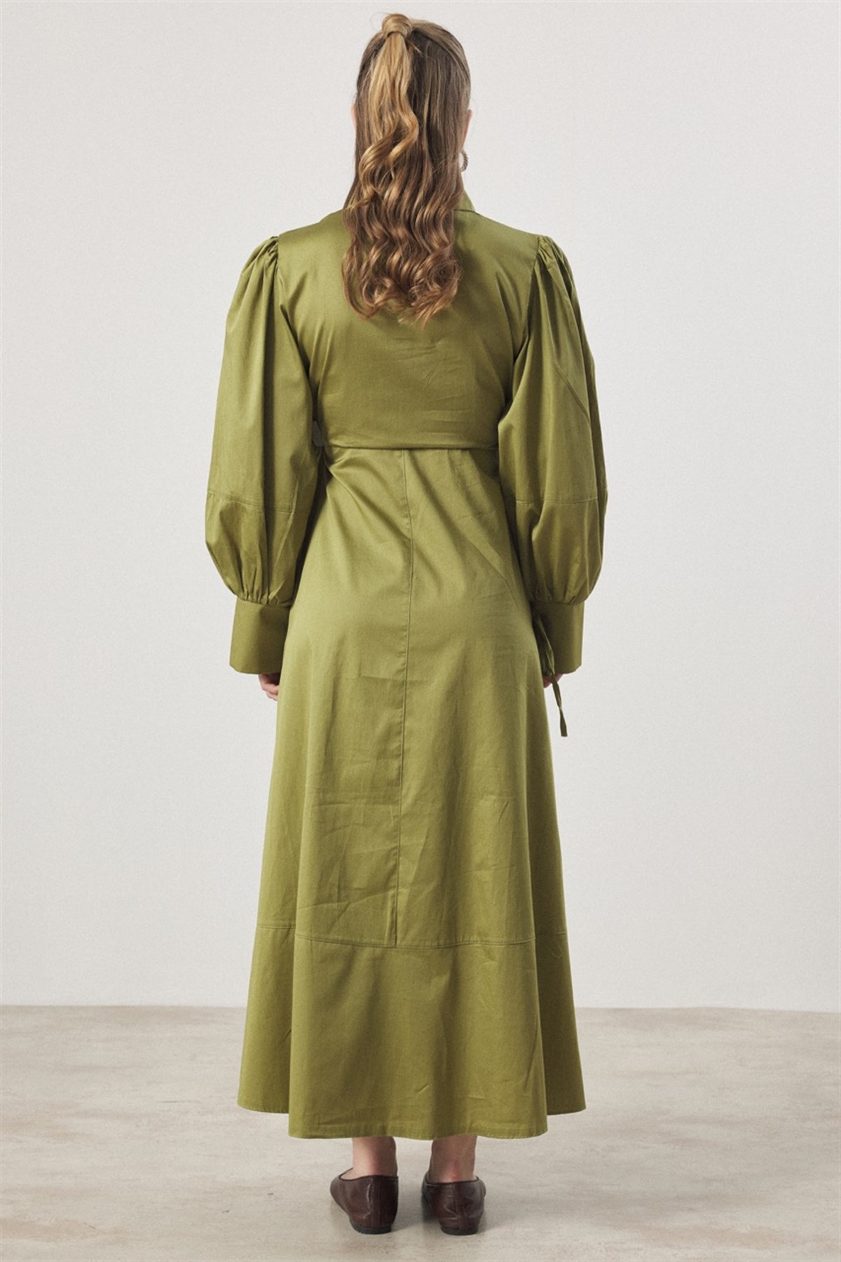 Çıtçıt Detaylı Compact Saten Elbise - Yağ Yeşili