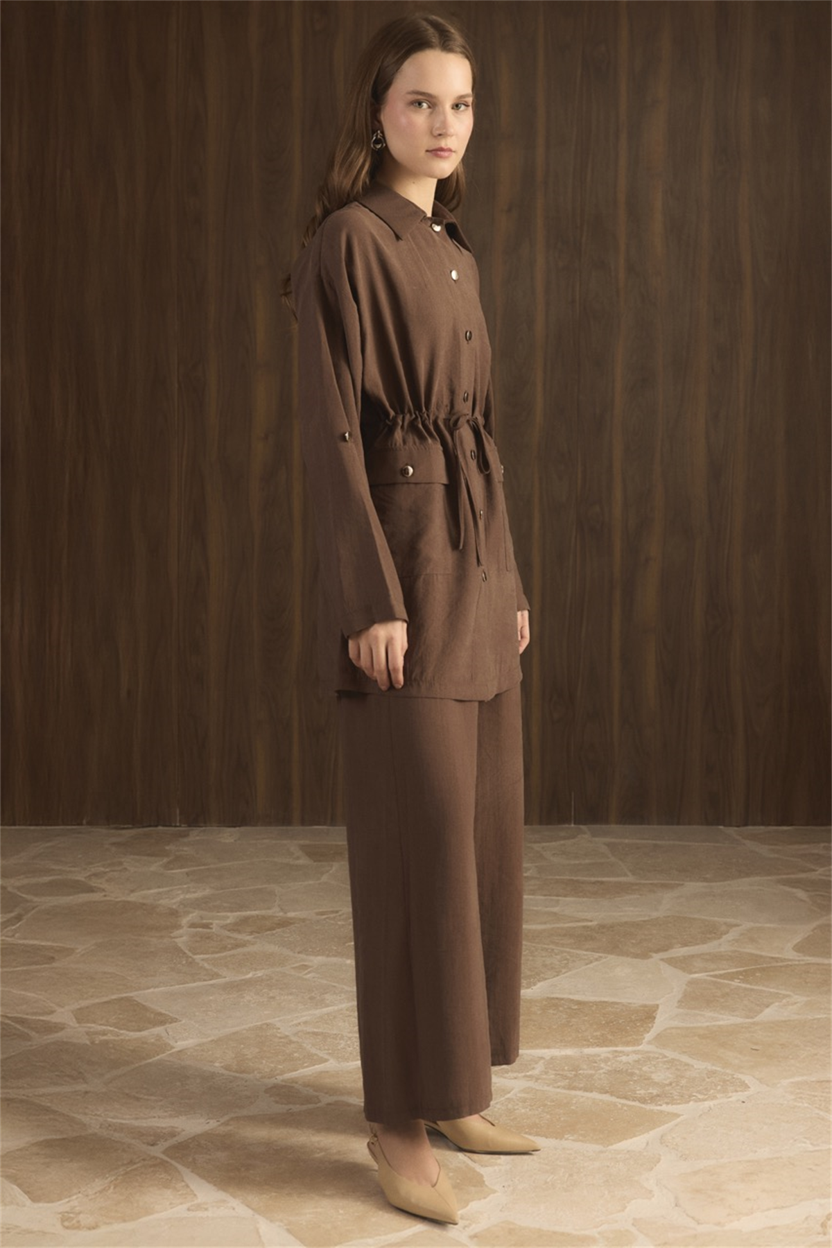 Çıtçıt Detaylı Pantolonlu Takım - Kahve