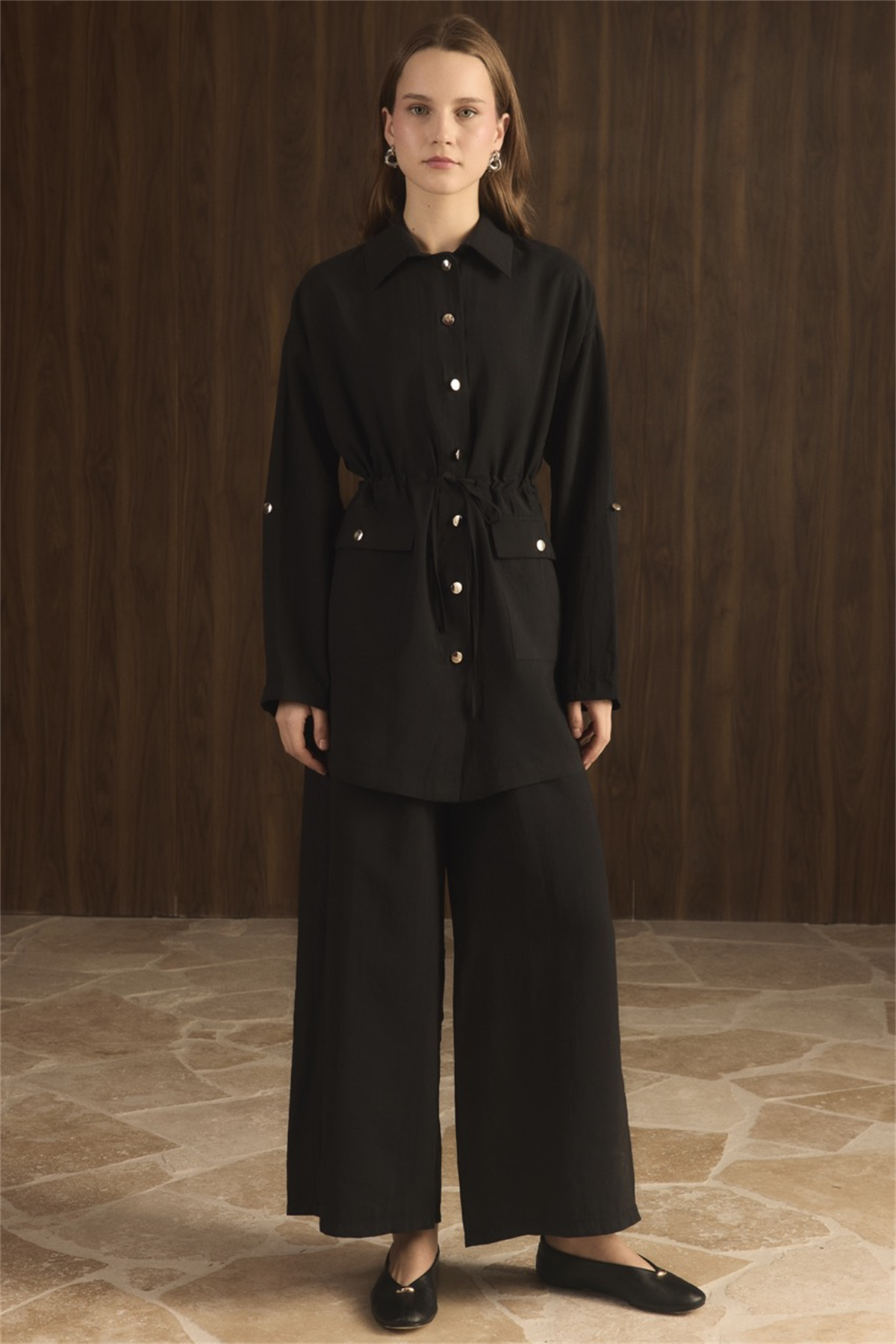 Çıtçıt Detaylı Pantolonlu Takım - Siyah