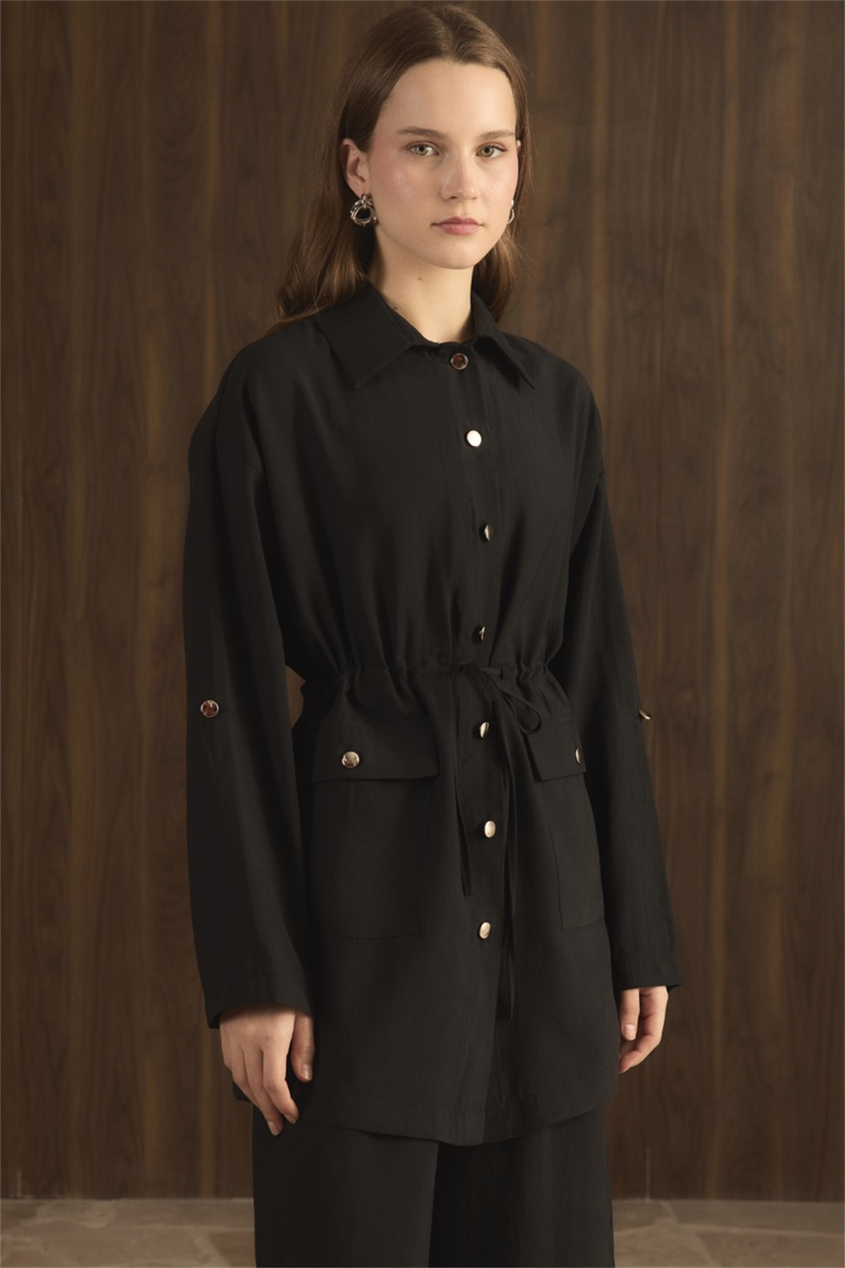 Çıtçıt Detaylı Pantolonlu Takım - Siyah