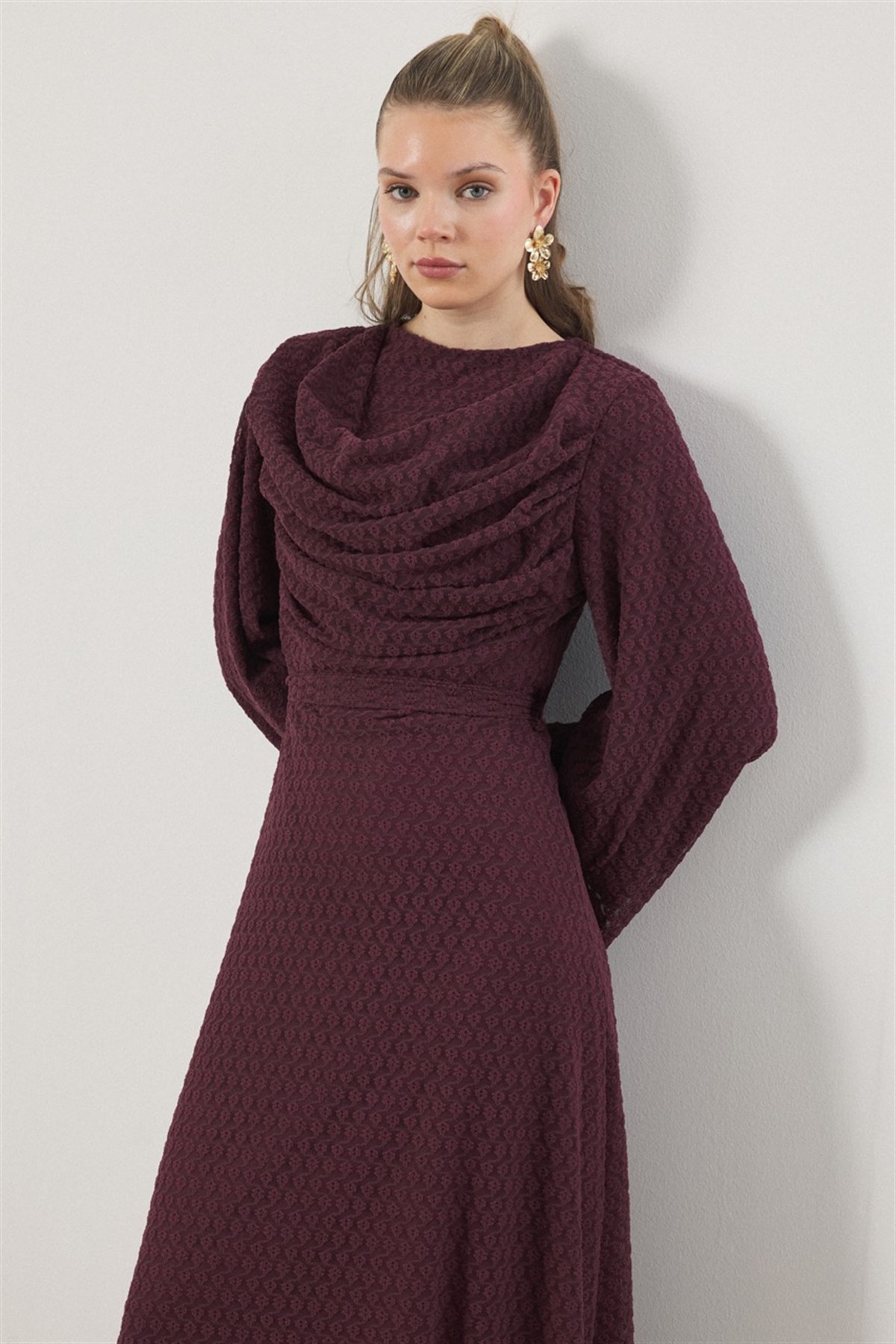 Degaje Yaka Dantel Elbise - Mürdüm