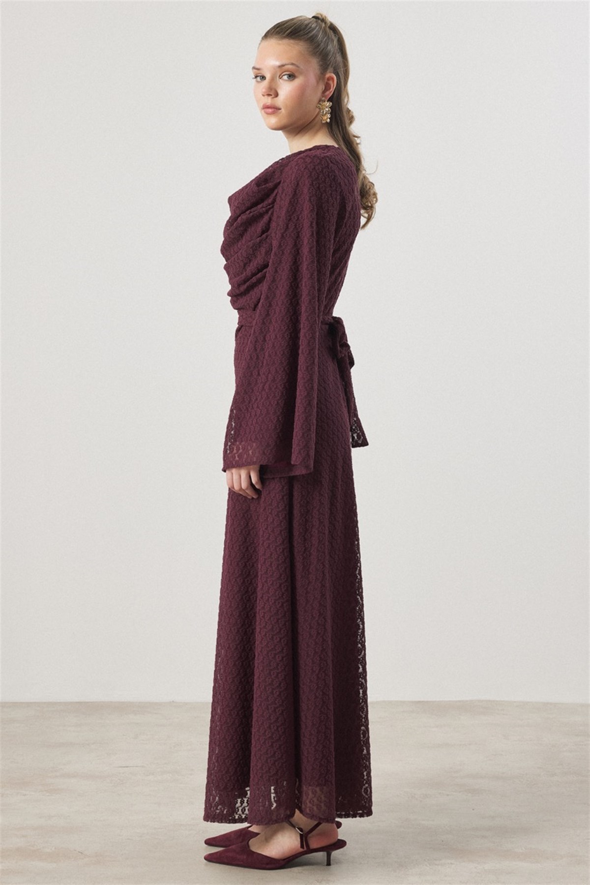 Degaje Yaka Dantel Elbise - Mürdüm