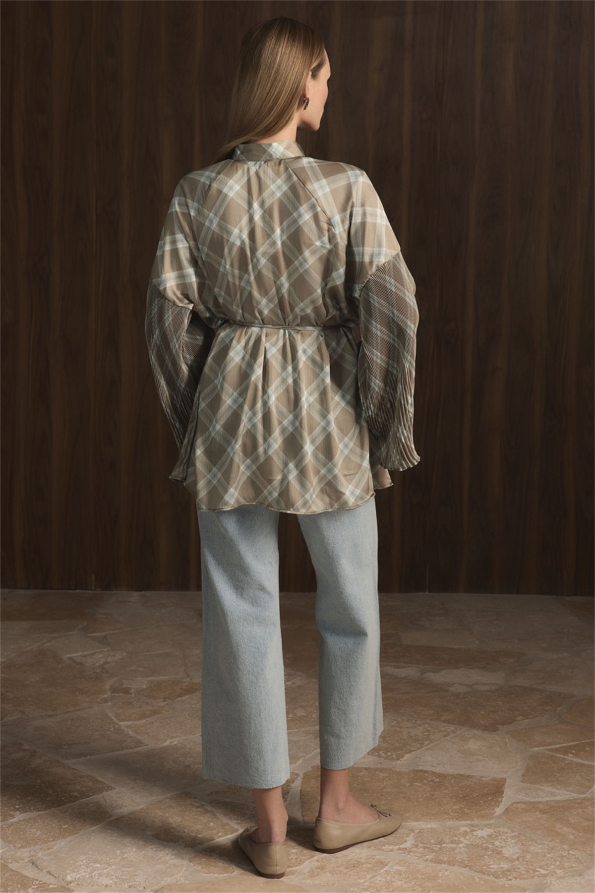 Ekose Desenli Dik Piliseli Saten Gömlek - Çağla