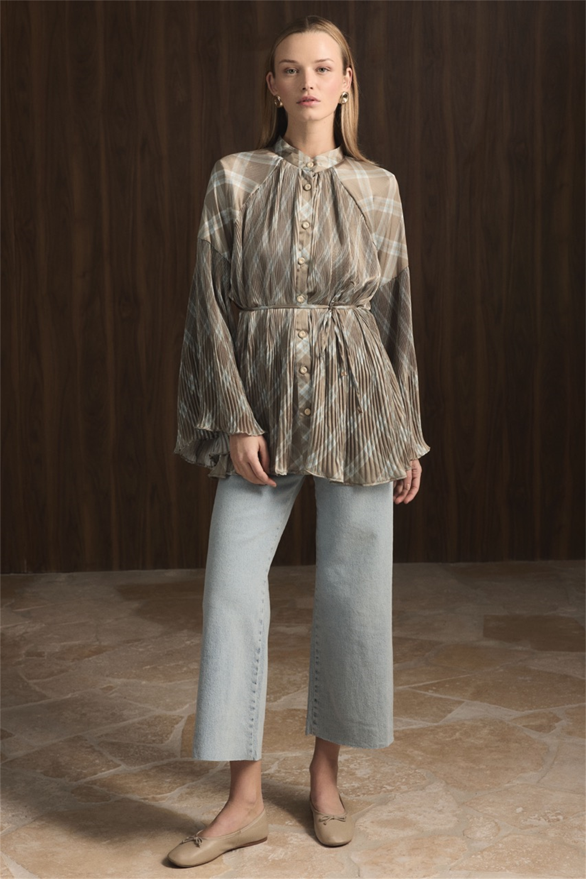 Ekose Desenli Dik Piliseli Saten Gömlek - Çağla