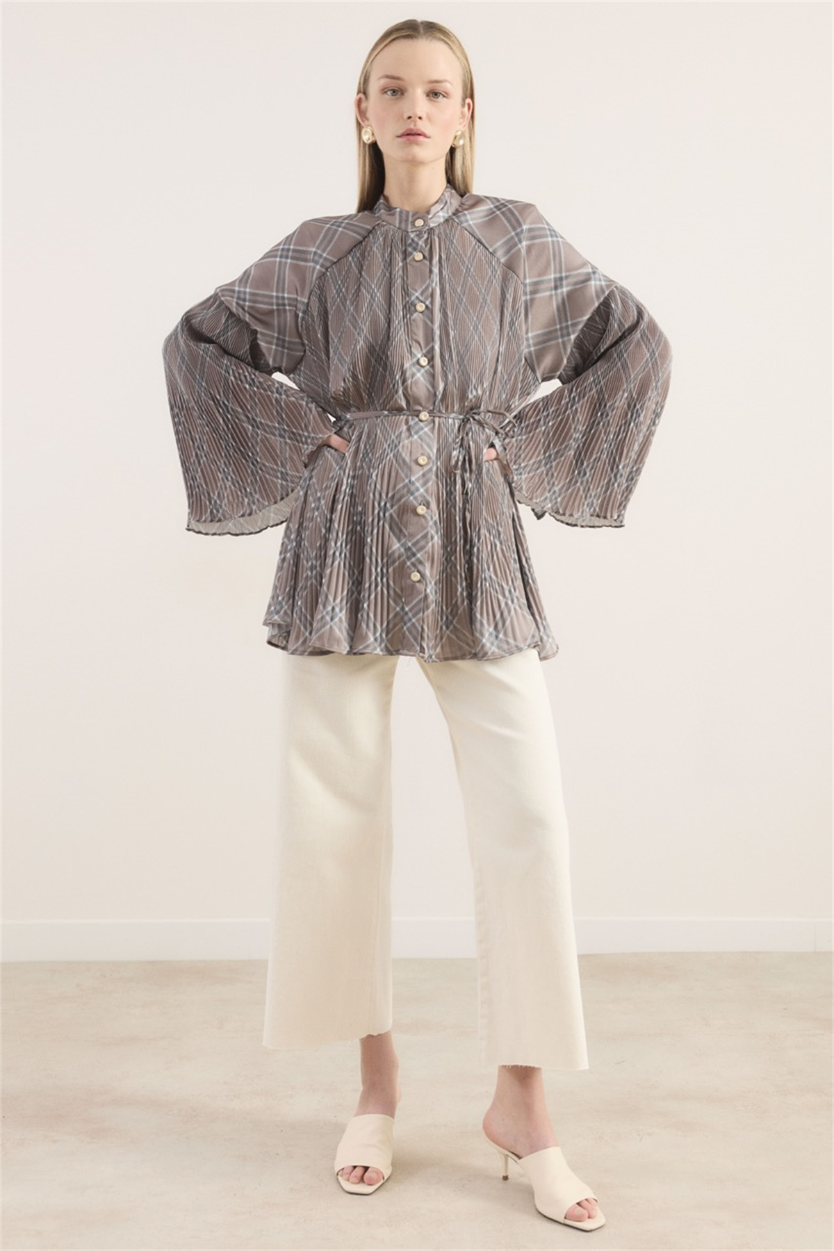 Ekose Desenli Dik Piliseli Saten Gömlek - Gri